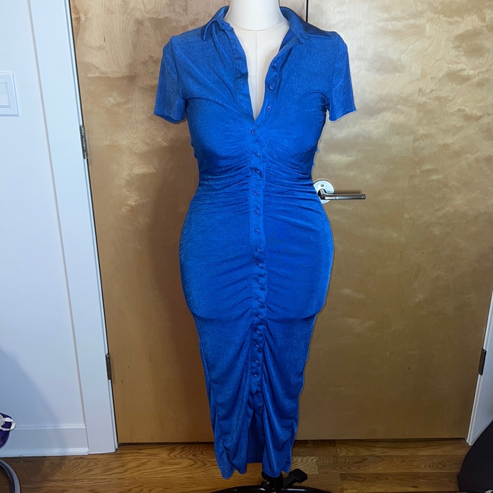 *Brand New* Fashion Nova Silky Smooth Slinky Maxi Dress in Size Large